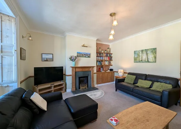 3 Bed In Sz187 Semesterbostad